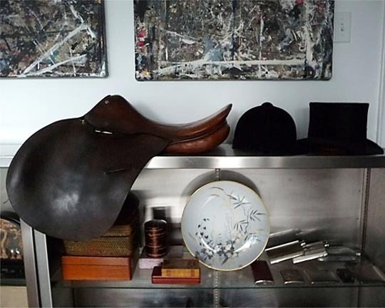 Using equestrian elements as accents.  From Apartment Therapy.